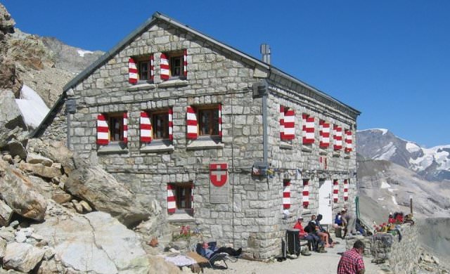 Rothornhütte